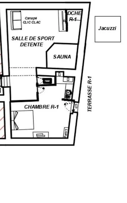 Holiday home Dependance Du Chateau Avec Jacuzzi Prive Yzeron