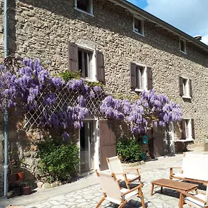Bed & Breakfast Un Jardin Secret, Yzeron
